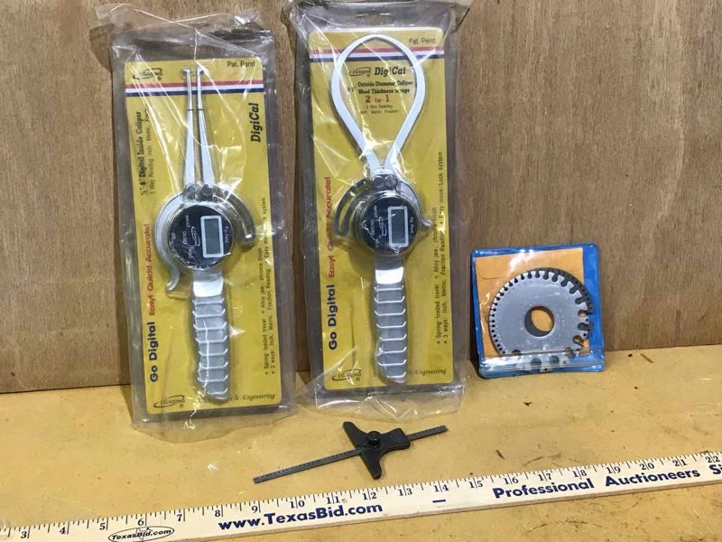 lot 171 image: Digical 12� in. to 6� in. inside caliper,  Digical 0-6� in. outside caliper,  Sheetmetal gauges