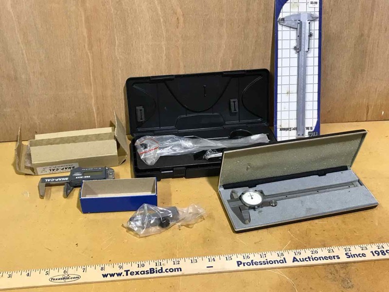 lot 173 image: Dial Calipers  Craftsman, SnapCal, Garrett Wade, HDC Vernier caliper