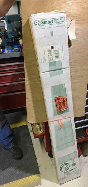 lot 192 image: EZ Smart Guide System for circular saw & router