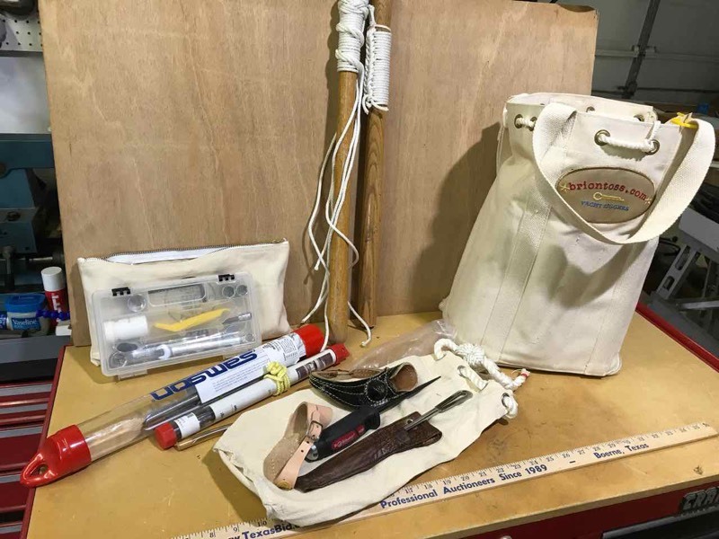 lot 269 image: Canvas Bag with rope, tools, etc.