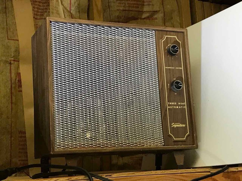 lot 288 image: Quarts Signature Electric Heater, 3 speed automatic, electric (unknown condition)