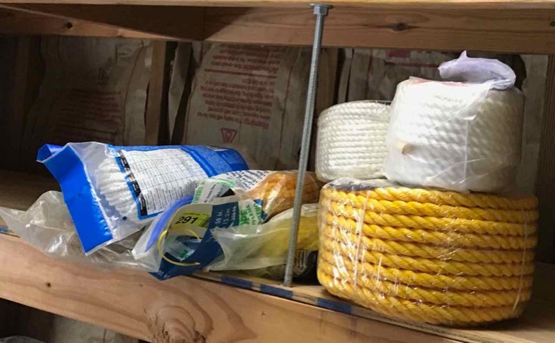 lot 291 image: Nylon Rope, 12� in.� x 100 foot and 38� in. x 50 foot, 14� in. x 100 ft Nylon Rope, (2) 38� in.� Braided Poly Rope
