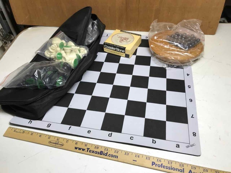 lot 353 image: Portable Chess Set, case for pieces and marble game
