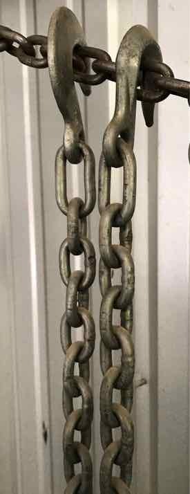 lot 542 image: Chain, 14 ft., with hooks, 14 in