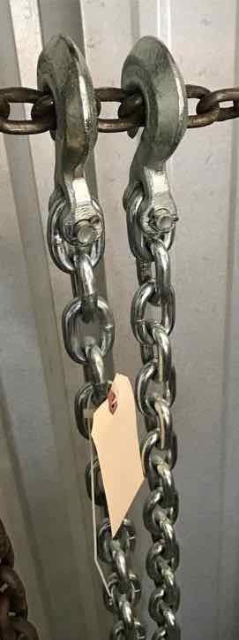 lot 545 image: Chain, 22 ft., 516 in with hooks