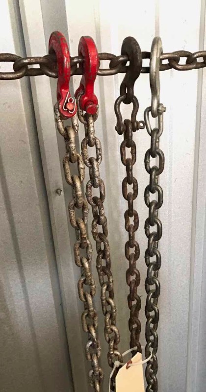 lot 547 image: Chains (3), two-18. In and one-316 in. Range from 4 ft to 8 ft