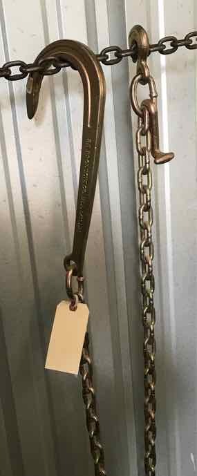 lot 549 image: Recovery Hook Chain, 516 in X 8 ft.