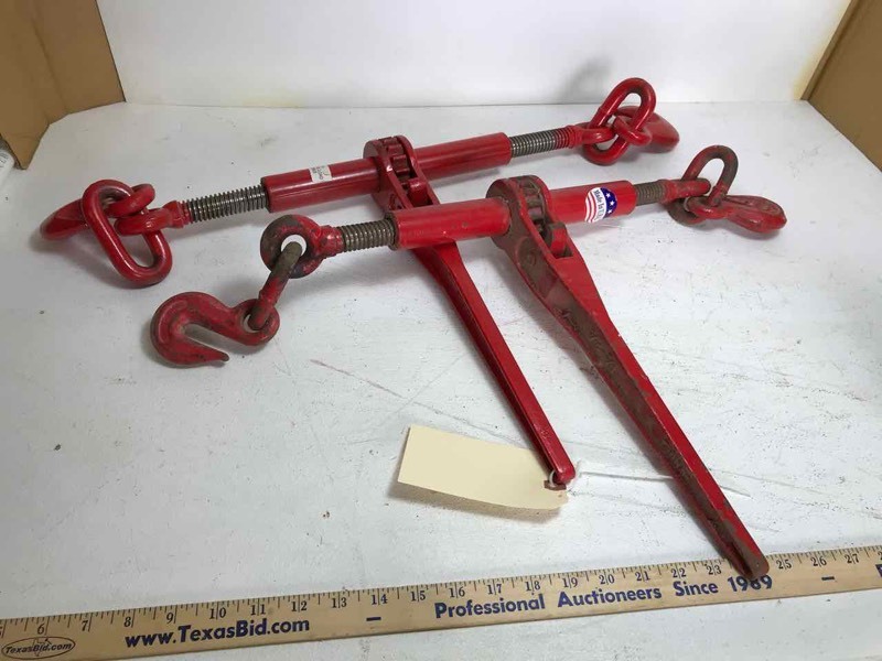 lot 552 image: Ratchet Chain Boomers (2), 38 in.