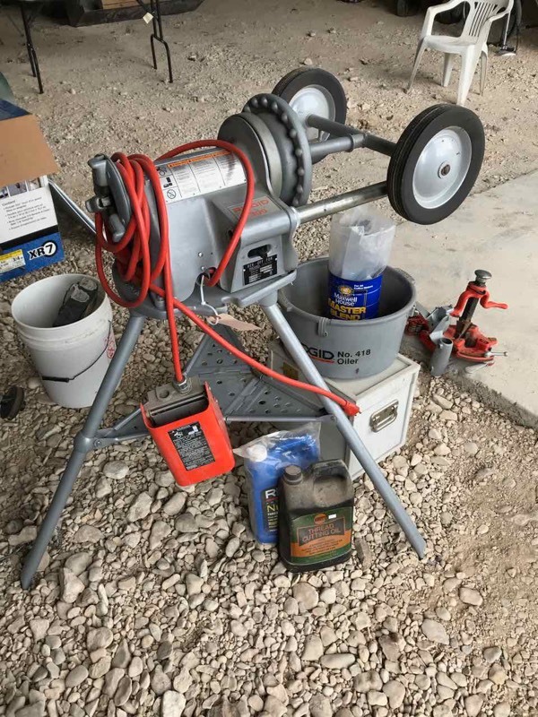 lot 566 image: Ridgid 300-T2 Electric Pipe Threader with accessories and stand