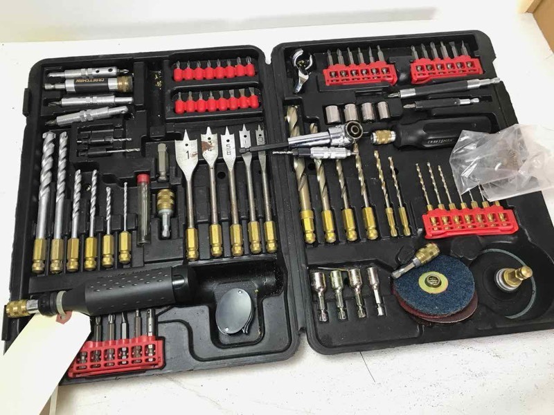 lot 583 image: Craftsman Bit Set bits, drills, drivers, sockets, wood bits