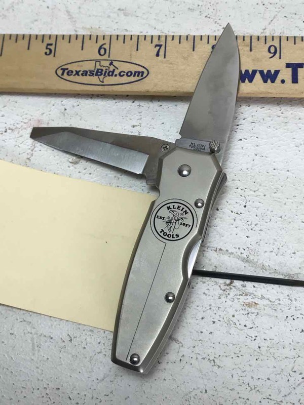 lot 597 image: Klein two blade pocket knife, folding
