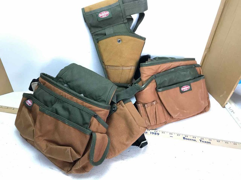 lot 655 image: BucketBoss Brand Tool Belt wSuspenders (looks new)