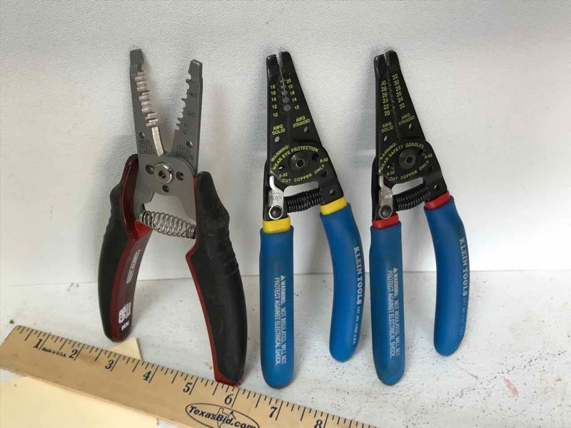 lot 661 image: Klein (2) and (1) Gardner & Bend wire stripper pliers
