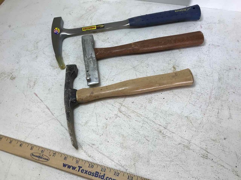 lot 700 image: Masonry Hammers (3)