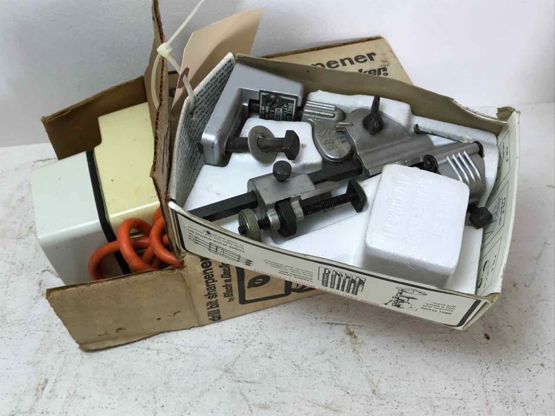 lot 706 image: Black & Decker Drill Bit Sharpener, Craftsman Drill Bit Sharpener
