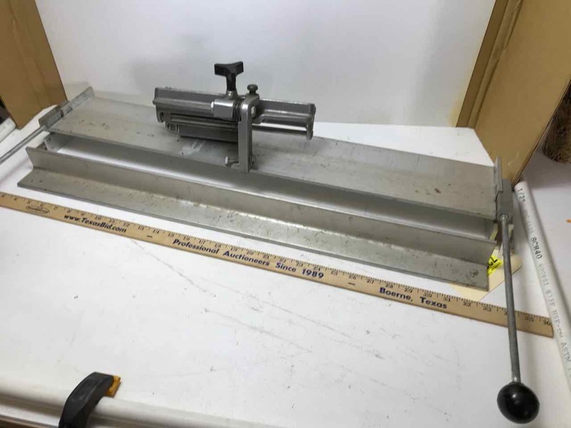 lot 728 image: Sheet metal brake (light duty) 30 inches, plus a clamp