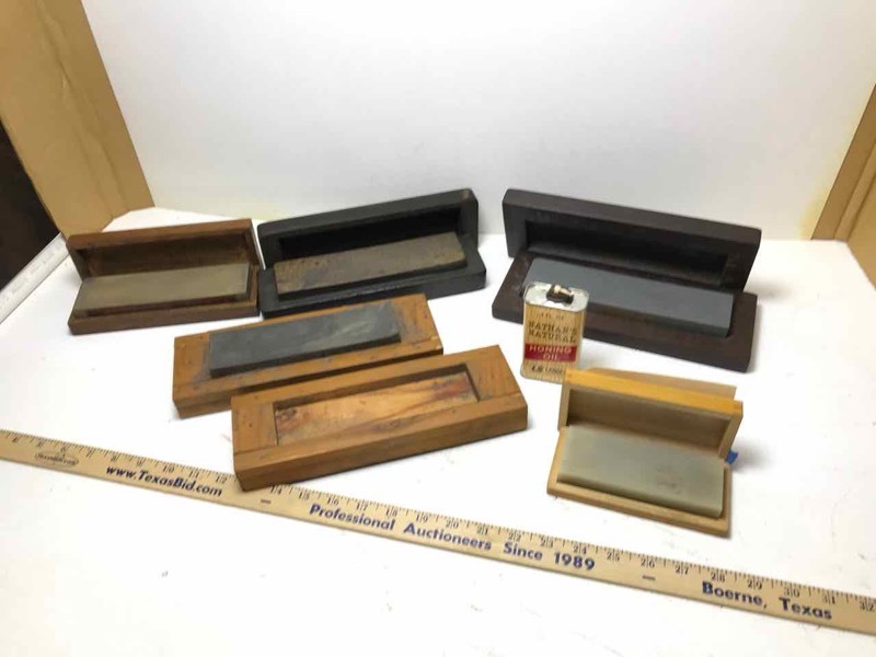 lot 738 image: Five assorted wet-stones
