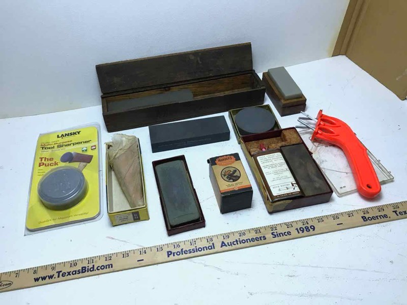 lot 740 image: Box of hones
