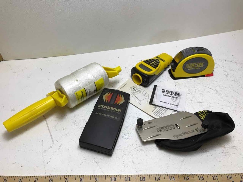 lot 777 image: Laser Tape, Stud Sensor, twine, Laser Level, etc.