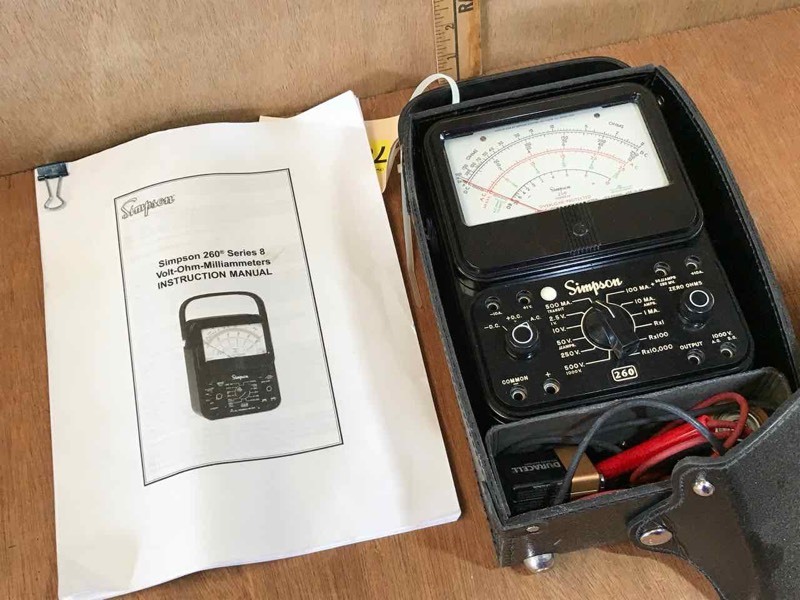 lot 788 image: Simpson 260 Series 8 Volt-Ohm Milliameter
