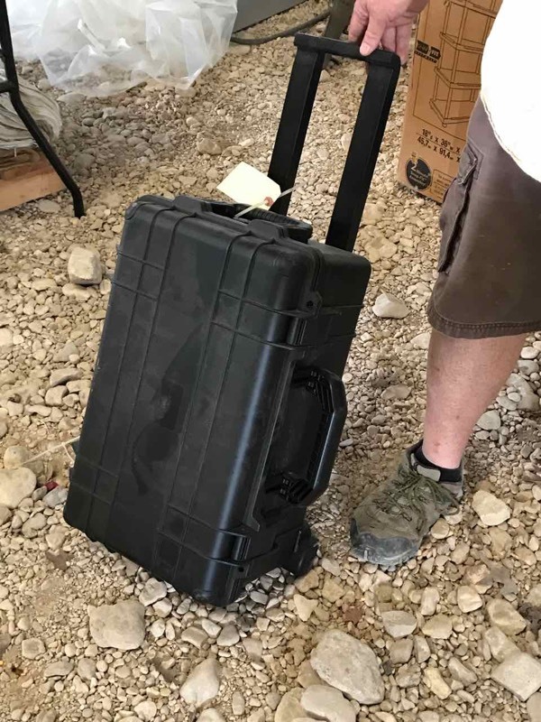 lot 815 image: Plastic Case. 21 x 13 x 11