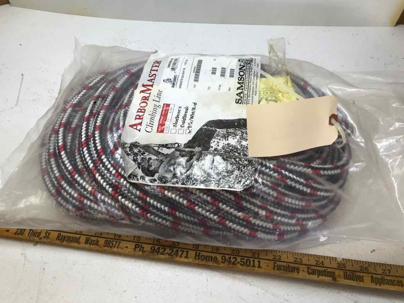 lot 870 image: Rope Arbor Master Climbing Line, 12 in, 8100# Tinsel, 120 ft, (redblackwhite)