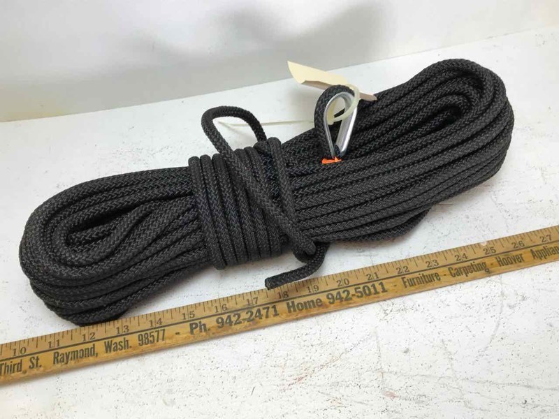 lot 873 image: Rope Kermantle 38 in with loop, unknown length, (black)