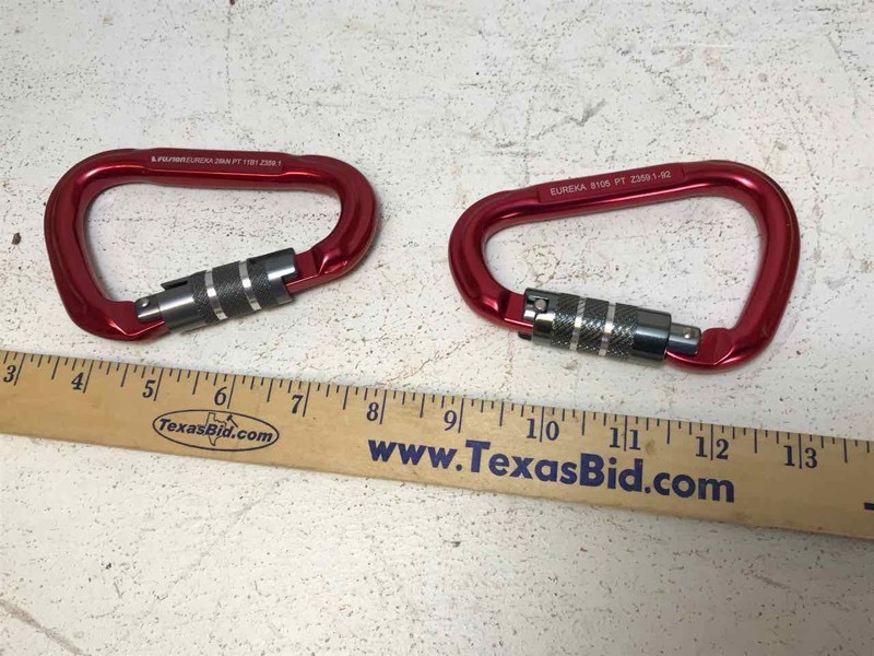 lot 893 image: Fusion Eureka 20kn Carabiners (2)