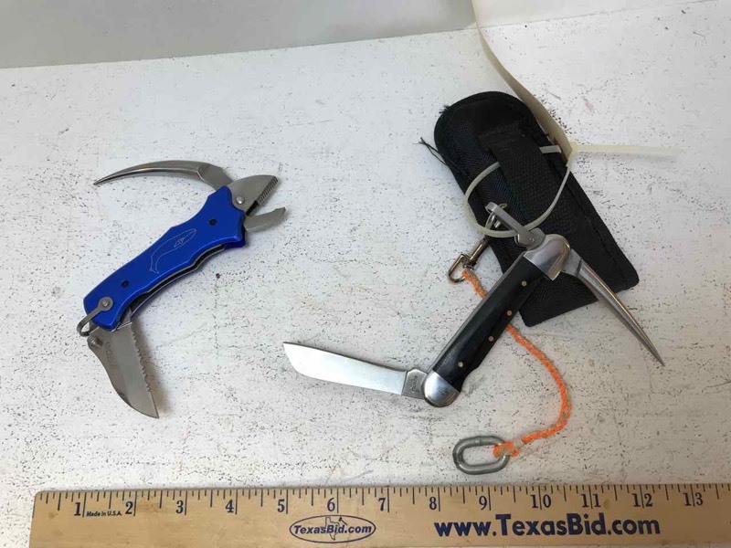 lot 931 image: (2) Rope Knives