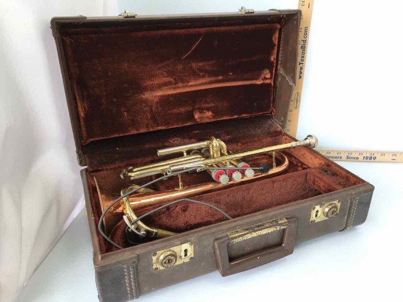 lot 73 image: Trumpet