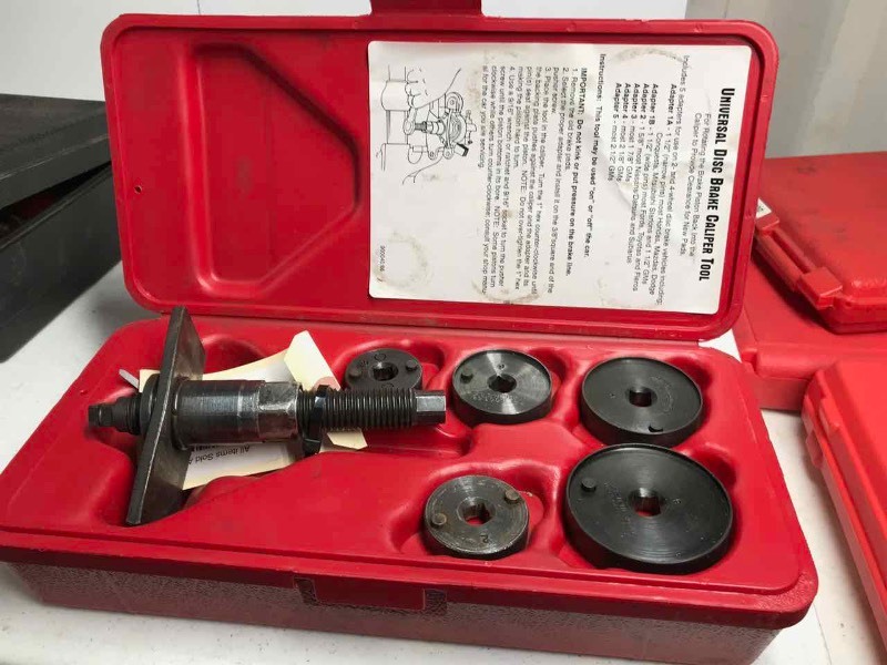 lot 135 image: Universal Disc Brake Caliper Tool