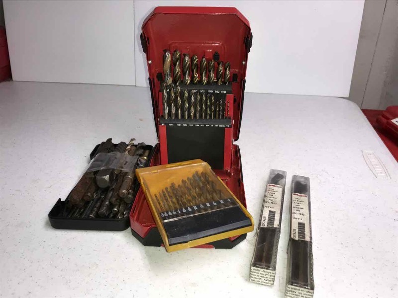 lot 149 image: MAC Tools Cobalt Grade Drill Bits (21pc.) & extra bits