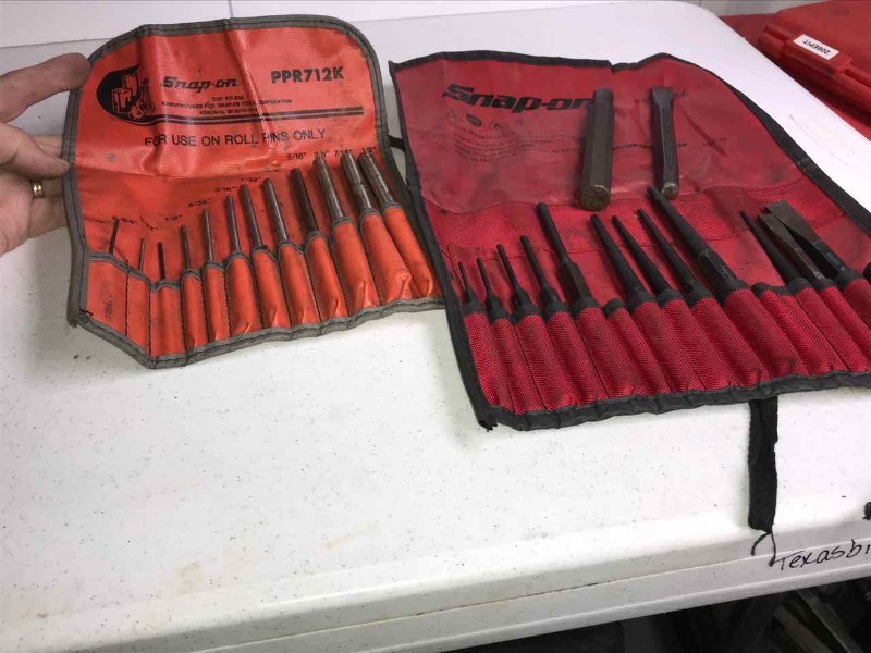 lot 152 image: Snap-On Punches  PPC715BK & PPR712K