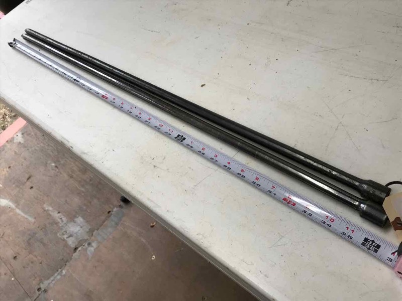 lot 182 image: (2) MAC Tool CXP36BB 12 - 38 Extensions (36 inches long)
