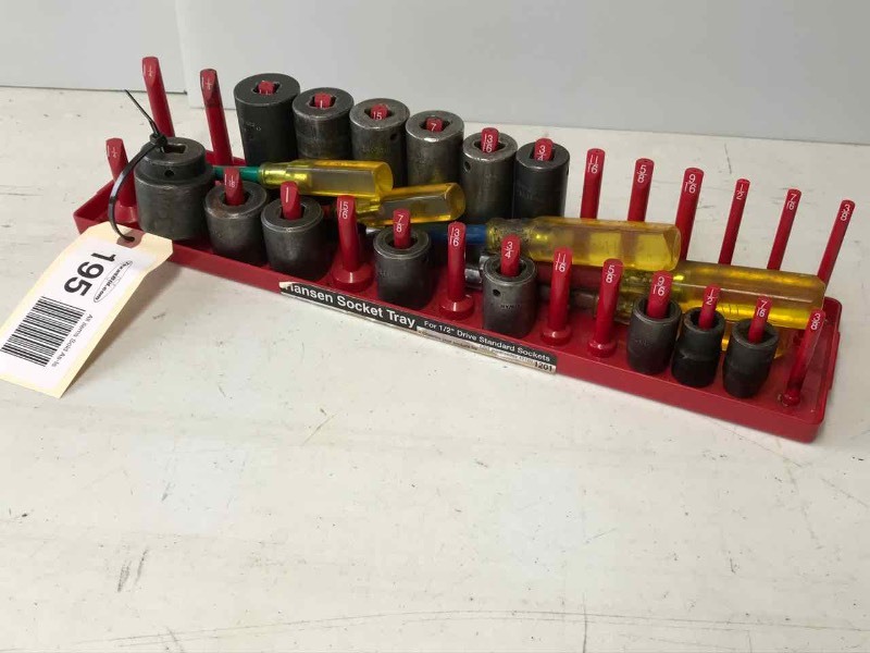 lot 195 image: Snap-On Impact Sockets (14 pcs.) and 5 Nut Drivers