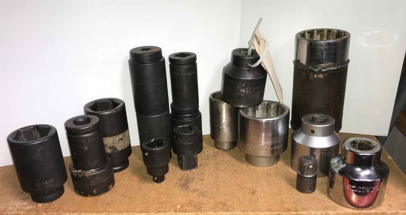 lot 217 image: (16 Pcs.) Sockets  Assorted