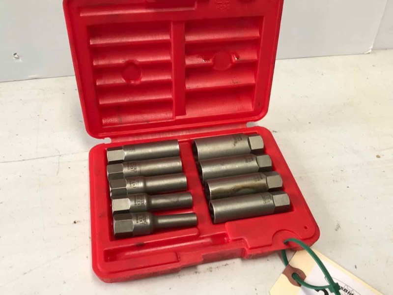 Matco Model Mdbx9 Metric Fractional 9 Pc Combination Deep Well Bolt Extractor Set Heimer And