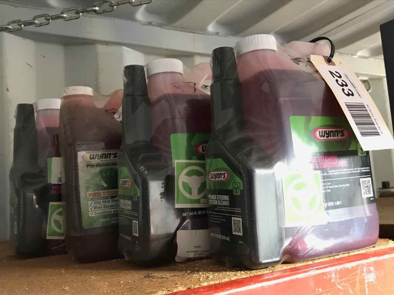lot 233 image: (3 Bottles) Wynns Power Steering Fluid & Conditioner