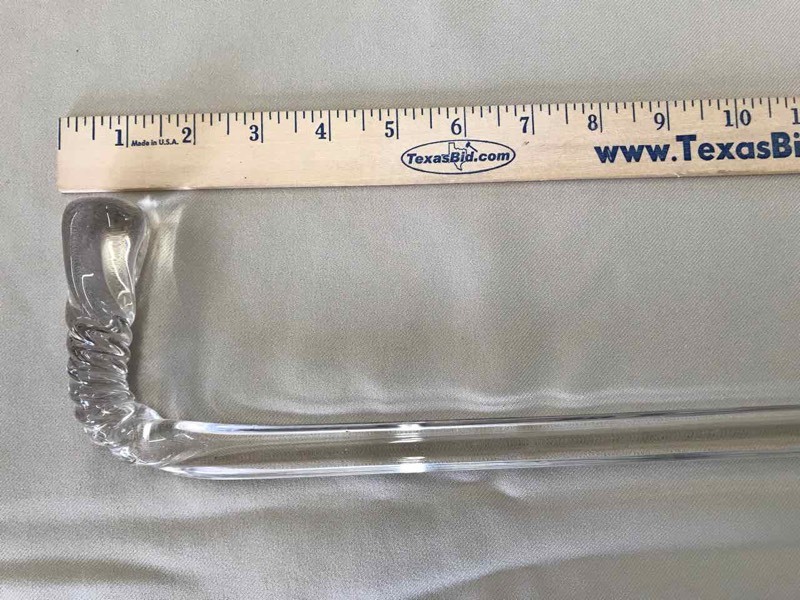 lot 17 image: Walking Cane  Twisted Clear Glass