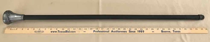 lot 94 image: Walking Cane Dpt. Of The Army, United States of America