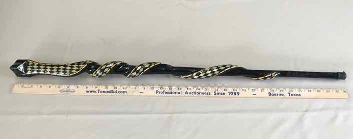 lot 127 image: Walking Stick Diamond Pattern Snake, Heavy Glaze