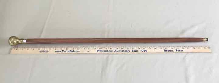 lot 136 image: Cane Compass, Smooth Shaft