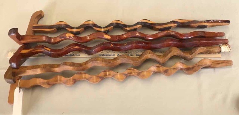 lot 165 image: (5) Canes Wavy