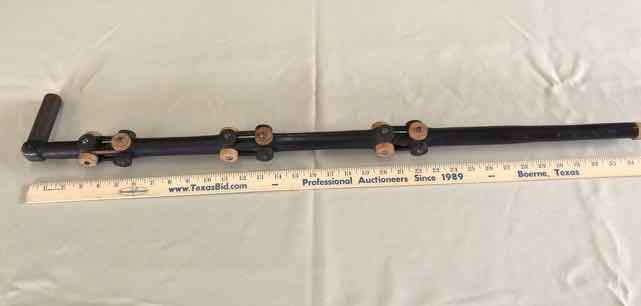 lot 191 image: Cane Checkers, Balls