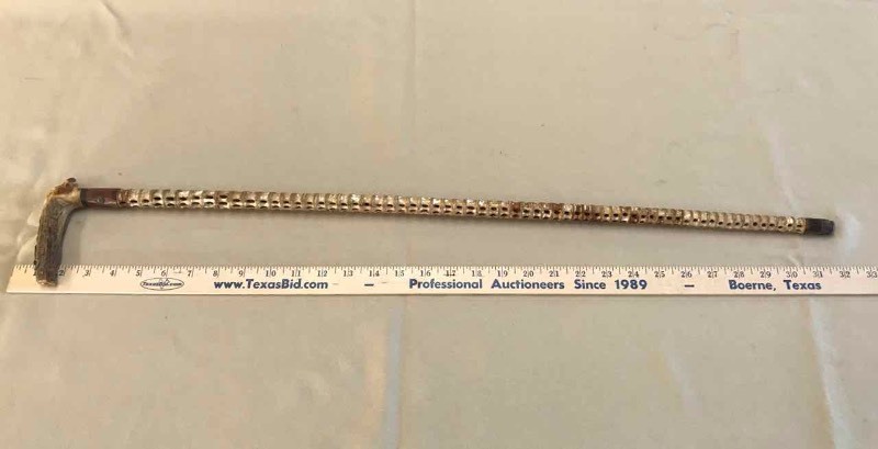 lot 292 image: Antique Sailors Cane, Shark Vertebrae with Antler Handle & a Stone inset