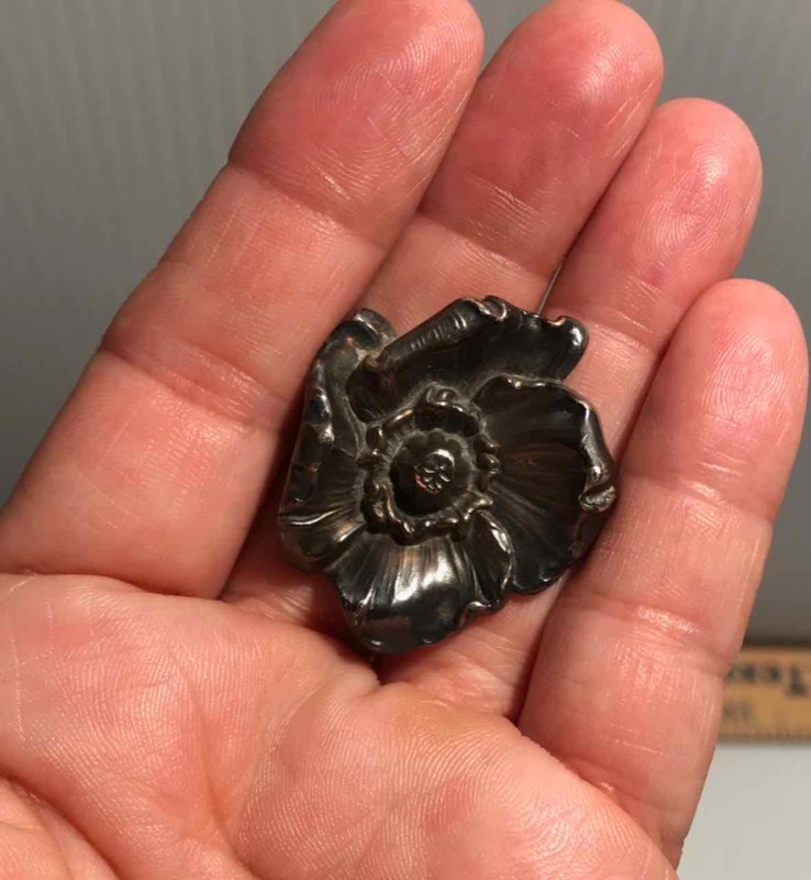 lot 344 image: Hat Pin Stamped SIL Sterling, Rose