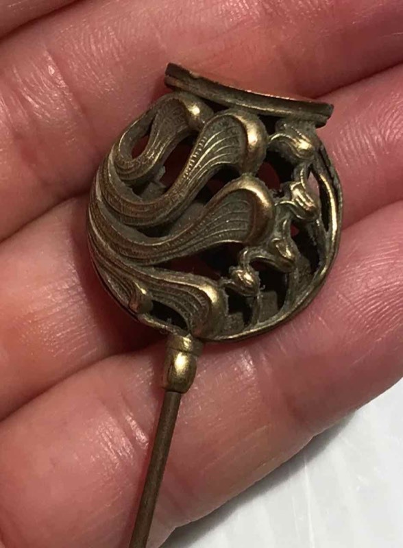 lot 345 image: Hat Pin Silverbell Flowers, For Monogram (blank)