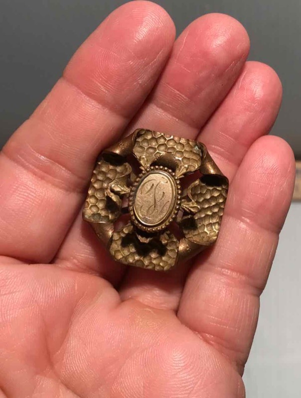 lot 348 image: Hat Pin Metal, Corners Folded Inward, engraved