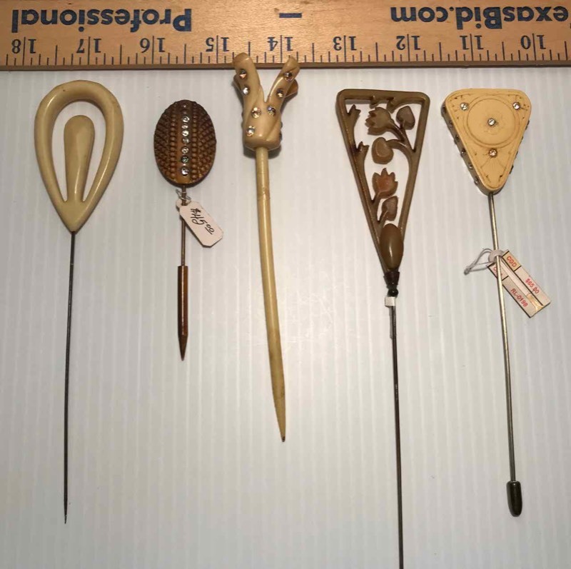 lot 422 image: (5) Hat Pins  CelluloidPlastic