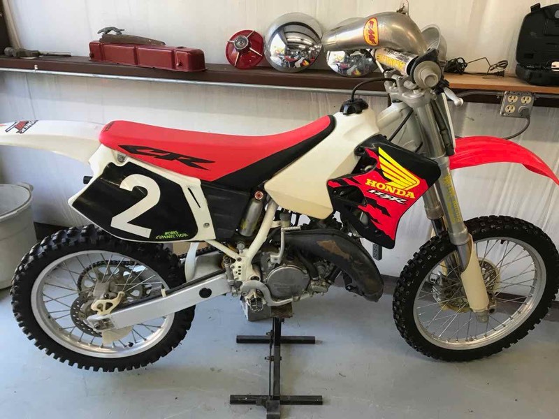 lot 602 image: Honda Dirt Bike